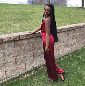 Meet your Posher, Monae